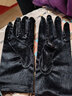 愛(ài)諾登（Ainuodeng）金絲絨手套女薄冬保暖戶(hù)外運動(dòng)健身騎車(chē)手套表演春秋彈力絨布手套 曬單實(shí)拍圖