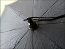 頭盔傘帶頭上的傘帽頭戴式遮陽(yáng)釣魚傘大號(hào)采茶斗笠雨傘帽斗篷頭盔 高密銀膠寶藍(lán)直徑100cm 曬單實(shí)拍圖