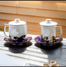 玉柏景德鎮(zhèn)青花玲瓏祭藍色釉瓷龍鳳對杯帶蓋過濾茶杯茶水分離陶瓷禮物 龍躍鳳鳴 對杯對碟 500ml 2只 曬單實拍圖