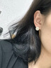 璞斯林S925銀針白色貝殼字母圓形耳釘輕奢時(shí)尚耳環(huán)女緊致高級(jí)感百搭耳飾 貝殼字母圓形耳釘 曬單實(shí)拍圖