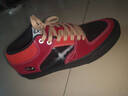 極路客新款秋冬黑紅中幫男女款休閑板鞋耐磨透氣運動(dòng)鞋專(zhuān)業(yè)減震滑板鞋 死侍 42.5 曬單實(shí)拍圖