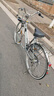 川澤阪田出口日本自行車(chē)單速內三速輕便車(chē)彎把雙斜梁男女款城市通勤車(chē)全新 亮銀色內三速感應燈 26寸 曬單實(shí)拍圖