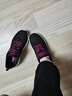 斯凱奇（Skechers）女鞋中老健步鞋休閑運(yùn)動(dòng)透氣跑步散步軟底網(wǎng)面鞋124952 黑色/桃紅色/BKHP 36.5 曬單實(shí)拍圖