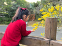 Teenie Weenie Kids小熊童裝25新年款女童可愛卡通娃娃領(lǐng)加絨衛(wèi)衣 紅色 160 cm 曬單實(shí)拍圖