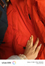 鴨鴨（YAYA）羽絨服男女同款加厚戶(hù)外冬季新款貉子毛領(lǐng)騏驥紅寬松大碼保暖外套 紅色 2XL (185/100A) 曬單實(shí)拍圖