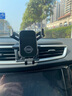 松占日產(chǎn)奇駿逍客勁客藍(lán)鳥騏達(dá)頤達(dá)車載專用手機(jī)支架內(nèi)飾導(dǎo)航汽車用品 16-21款奇駿/逍客專用【高雅黑】 重力式C款 曬單實(shí)拍圖