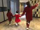 戴維貝拉（DAVE＆BELLA）女童半裙套裝秋冬新款中大童衣服中國風(fēng)新年兒童上衣短裙兩件套 中國紅【現(xiàn)貨】 110 cm（建議身高100-110cm） 曬單實(shí)拍圖