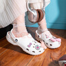 crocs卡駱馳洞洞鞋男鞋經(jīng)典戶外涉水溯溪鞋輕便透氣沙灘涼拖鞋女10001 10001-100/白色/無智必星 38 -39 曬單實拍圖
