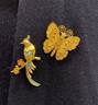 中鑫珠寶花螺鈿系列喜上眉梢梅花胸針螺鈿琺瑯工藝胸花別針足金配飾三金 金重15.91克 曬單實拍圖