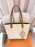 ANYSMIC輕奢侈品牌包包女包高檔單肩托特包女士2025新款大容量女包送女友 米白配棕 大包 曬單實(shí)拍圖
