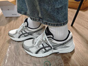 亞瑟士（asics）ASICS網(wǎng)面跑鞋百搭男鞋緩震運動(dòng)鞋透氣跑步鞋 GEL-CONTEND 4 白色/銀色 40.5 曬單實(shí)拍圖