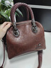 袋鼠品牌包包女包2025新款送媽媽時(shí)尚潮手提包牛皮輕奢女士真皮斜挎包 棕色（送禮盒裝+手包+卡包） 中包（長(cháng)24-厚12-高21厘米） 曬單實(shí)拍圖
