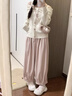 派吉鯊2025新款溫柔風(fēng)甜美一字肩毛衣女秋冬季韓系感針織衫露肩上衣 杏色 S 建議75-95斤 曬單實(shí)拍圖