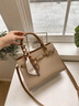 viney牛皮手提包包女包斜挎包高檔媽媽包中年生日情人節禮物送女友老婆 【卡其色】新年送女生實(shí)用輕奢托特包 時(shí)尚品牌百搭通勤單肩包 曬單實(shí)拍圖