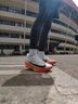 耐克（NIKE）男鞋 2025夏季新款FLY 6碳板緩震輕便透氣競速學(xué)生跑步鞋慢跑鞋 復(fù)古白棕-100 【全掌型碳纖維板】 41 曬單實(shí)拍圖