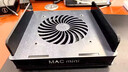 晶顏 MAC mini迷你電腦主機散熱器支架風(fēng)扇靜音 便攜MINIPC微型工控電腦小主機散熱風(fēng)扇底座 黑色【USB供電版】 曬單實(shí)拍圖