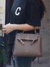 VANESSA HOGAN VH女包半糖凱麗包頭層牛皮大容量洋氣輕奢單肩包七夕禮物送老婆 大象灰 (附贈精美禮盒) 曬單實拍圖