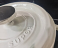 蘇泊爾（SUPOR）琺瑯鍋家用燉鍋燉盅砂鍋湯鍋燜燒煮鍋不粘鍋鑄鐵鍋燃氣電磁爐通用 【5口之家適用】茶白 24cm 曬單實(shí)拍圖