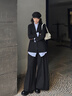 獨束大碼女裝精英感氣質(zhì)西裝外套2025春裝簡(jiǎn)約收腰黑色顯瘦短外套 靜謐黑 M (尺碼：1) 曬單實(shí)拍圖