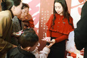 茉衣雅（MOYIYA）過(guò)年紅色斗篷毛衣連衣裙子女春秋2025新款新年戰袍小個(gè)子香風(fēng)套裝 紅色上衣套裝+半裙【三件套】【 45 55kg/M 曬單實(shí)拍圖