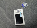 亮麗相機 數碼相機學(xué)生入門(mén)便攜數碼相機自拍vlog卡片機 自動(dòng)對焦 可錄視頻 wifi傳圖 128G存儲卡白色 曬單實(shí)拍圖