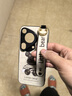 爵誠【腕帶式】適用華為pura80/70/60/50pro+/ultra手機殼高檔皮紋斜跨掛繩潮牌熊鏡頭精孔保護套個(gè)性 華為Pura70ultra機械熊 卡其色 曬單實(shí)拍圖