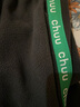 CHUU顆粒絨休閑褲女新品冬季抽繩寬松刺繡加絨保暖束腳長(zhǎng)褲子 黑灰 S 曬單實(shí)拍圖