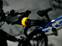 塔斯隊(duì)長(zhǎng)（TOSUOD）自行車(chē)把塞燈車(chē)把燈把堵燈防水把套燈山地車(chē)把塞轉(zhuǎn)向燈單車(chē)配件 黑橙一對(duì) 曬單實(shí)拍圖