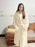 SPXINE游泳浴袍女成人冬訓練專(zhuān)用保暖外套溫泉泳池專(zhuān)業(yè)速干浴巾大毛巾衣 米白色【珊瑚絨浴袍】 均碼（150-180cm） 曬單實(shí)拍圖