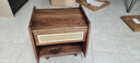 尋木之旅實(shí)木床頭柜北美黑胡桃木床邊柜儲物柜臥室中古風(fēng)藤編收納柜 48*40*48cm 曬單實(shí)拍圖