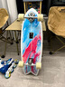 陸地沖浪板代工YOW滑板S9初學(xué)者路沖板沖浪滑雪兒童免蹬成人陸沖 藍粉色S9彈簧橋(超強回彈) 32寸(適合身高158以上) 曬單實(shí)拍圖