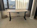 鵬景雅居 電動(dòng)升降電腦桌站立式家用學(xué)習(xí)書桌可調(diào)節(jié)智能雙人游戲桌 TL02 升級(jí)版 桌面排插/淺咖色馬鞍皮面 160*70cm包安裝+理線槽 曬單實(shí)拍圖