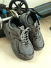跑魚(yú)勞保鞋女輕便夏季新款男士透氣防砸鋼包頭四季女款時(shí)尚工地工作鞋 灰色【鋼頭防砸+防刺】 39 (245mm) 曬單實(shí)拍圖