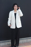 獨束大碼女裝西裝外套女2025春新款廓形撞色拼接西服胖mm氣質(zhì)通勤 象牙米 L (尺碼：2) 曬單實(shí)拍圖