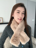 允娜柔軟毛毛圍巾女韓版百搭日系秋冬季毛絨少女圍脖仿兔毛加厚交叉 淺駝色 曬單實(shí)拍圖