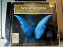 原裝進(jìn)口 金版卡拉揚系列 卡拉揚指揮柏林愛(ài)樂(lè )樂(lè )團演奏：莫扎特 安魂曲 CD唱片 德版 曬單實(shí)拍圖
