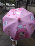 森卡龍兒童雨傘男女童幼兒園小孩寶寶小學(xué)生上學(xué)專用自動卡通遮陽太陽傘 喵喵公主-黑膠防曬（帶防水套） 曬單實拍圖