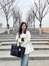 獨束大碼女裝2025新款春季撞色抽繩一手長(cháng)風(fēng)衣復古收腰顯瘦外套女 米灰色 L (尺碼：2) 曬單實(shí)拍圖