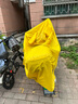 電動(dòng)車雨衣防雨罩擋雨車罩電瓶車摩托車擋風(fēng)遮雨防曬罩自車衣防水 黃色【加厚牛津布+防雨防塵】 4XL 曬單實(shí)拍圖
