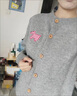 閃動(dòng)少女（SHANDONGSHAONV）毛衣女小狗貼布糖果色甜美針織開(kāi)衫2024秋季新款百搭外套短款上衣 灰色 S 建議75-90斤 曬單實(shí)拍圖