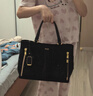 途明（TUMI）女包Voyageur系列女士時(shí)尚中號托特包手提包 黑色0196605DGLD 現(xiàn)貨速達(dá) 曬單實(shí)拍圖