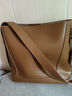 奧康（Aokang）包包女包牛皮通勤腋下單肩包大容量斜挎水桶包生日禮物送女友老婆 可可棕 曬單實(shí)拍圖