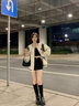 美式復(fù)古飛行員棒球服外套女生春季2025新款甜美V領(lǐng)夾克顯瘦上衣 白色 S 曬單實(shí)拍圖