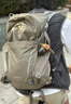 OSPREY Hikelite小鷹駭客雙肩包26L28升18戶外旅行徒步背包登山包男女 28茶灰色M/L【建議170以上】 曬單實(shí)拍圖