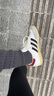 adidas宋雨琦同款T頭鞋SAMBA OG板鞋德訓(xùn)鞋阿迪達(dá)斯三葉草   白/黑色/栗紅   36 曬單實(shí)拍圖