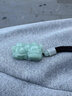 故石緬甸A貨翡翠滿綠色全手工霸王招財如意貔貅男女款糯冰種玉掛件 男款霸王招財貔貅【配頸飾掛繩】 曬單實拍圖