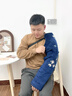 裕健電加熱護手臂發(fā)熱護肘肩膀理療艾灸熱敷胳膊保暖手腕腱鞘關(guān)節護肩 【加長(cháng)款】插電加熱 艾絨理療 藍絨 曬單實(shí)拍圖
