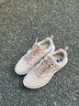 安踏女鞋易彎折跑鞋軟底秋季皮網(wǎng)緩震耐磨休閑運動(dòng)鞋防滑旅游鞋跑鞋 【皮網(wǎng)拼接】藕灰5528-2 37.5 （女6.5） 曬單實(shí)拍圖