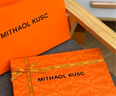 MITHAOL KUSC女士圍巾2024新款秋冬保暖披肩加厚圍脖圍巾新年禮物送女生女友 棗紅（向日葵）【高檔禮盒裝】 均碼 曬單實拍圖