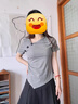 妙奕嘉短袖t恤女夏季新款潮流正肩上衣女士時(shí)尚洋氣高級(jí)感顯瘦遮肚子 不規(guī)則翻領(lǐng)蝴蝶結(jié)短袖【灰色】 L 【建議105-120斤】 曬單實(shí)拍圖